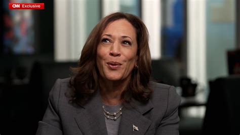 Harris lufter muligheden for at tage republikaner med i regering.